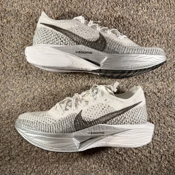Nike ZoomX Vaporfly 3 White Particle Grey Flyknit Women's 8. Perfect condition! - Picture 6 of 9